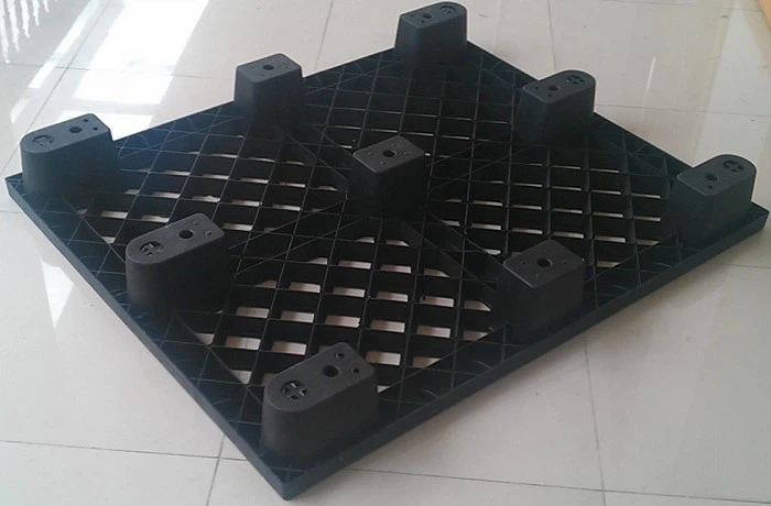 Moisture Proof Single Faced Plastic Pallets manufacturer